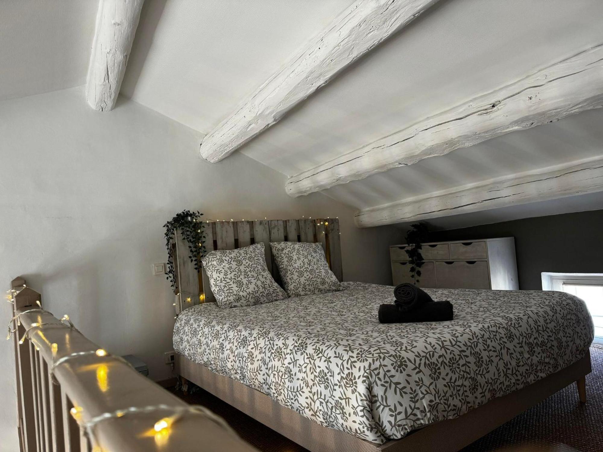 La Villa De Lea - Wifi - 5 Personnes - Intramuros อาวีญง ภายนอก รูปภาพ
